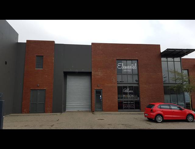 773M² FACTORY TO LET IN BRACKENFELL CENTRAL